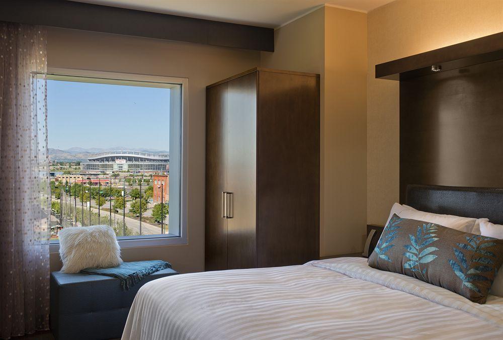 Springhill Suites By Marriott Denver Downtown Extérieur photo