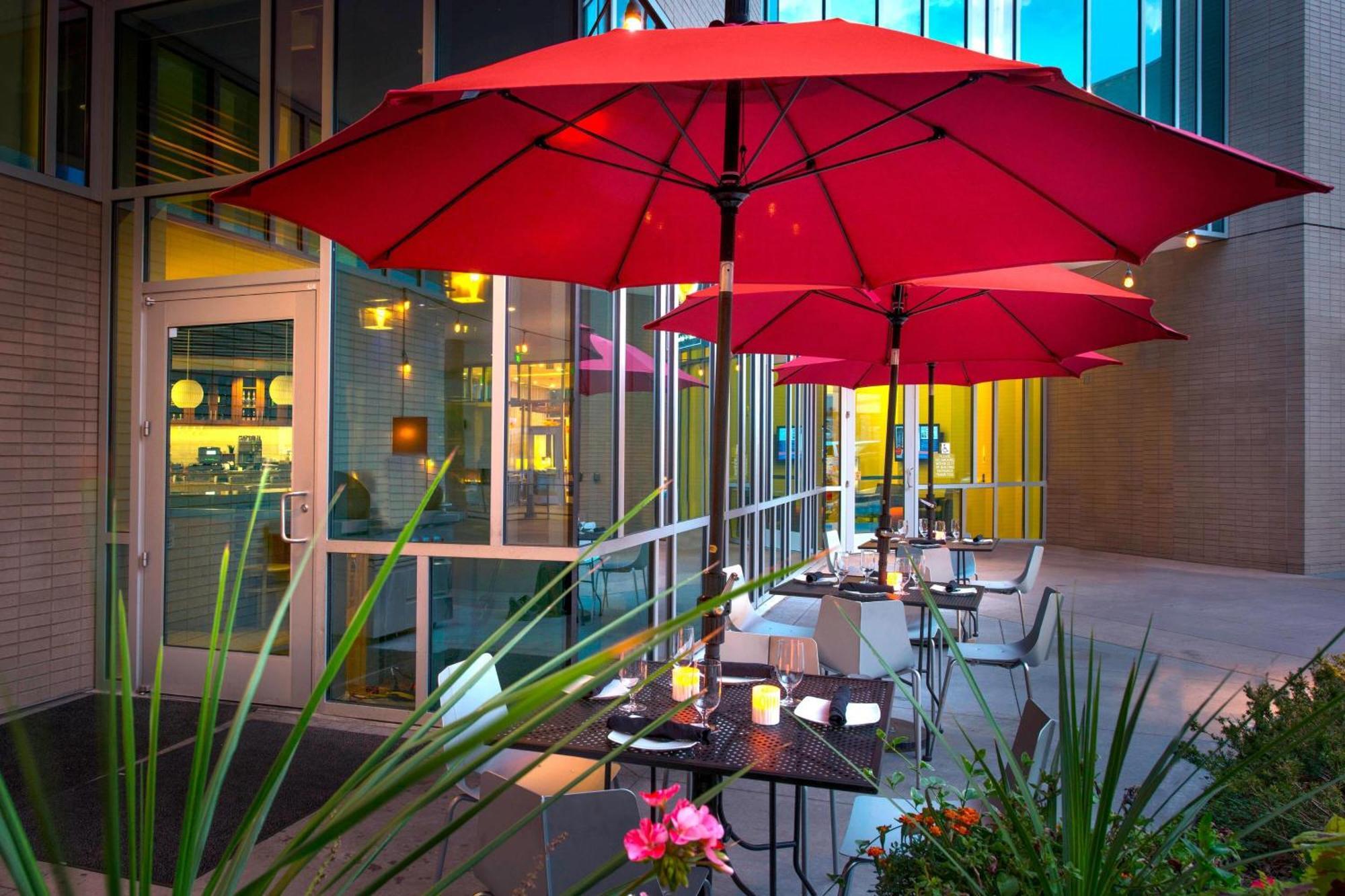 Springhill Suites By Marriott Denver Downtown Extérieur photo