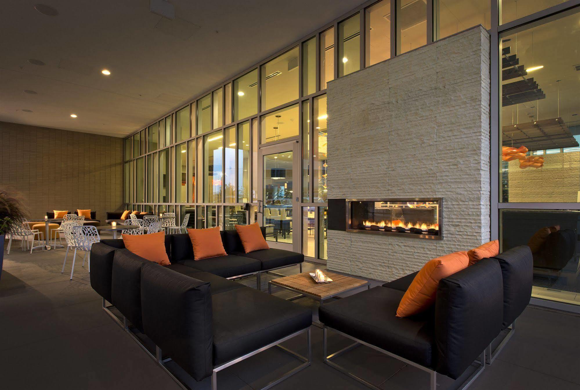 Springhill Suites By Marriott Denver Downtown Extérieur photo